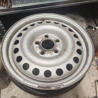 Cerchi ferro 15 Ford transit comnect