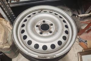 Cerchi ferro 15 Ford transit comnect