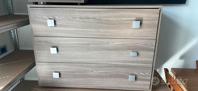 Cassettiera e 2 comodini
