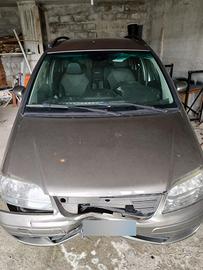 FIAT Idea per pezzi di ricambio