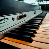 Fender Rhodes
