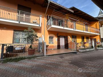 CASA SEMINDIPENDENTE A ALMESE