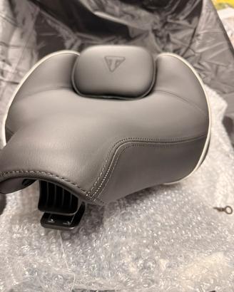 Sella nuova Triumph Speedmaster 1200