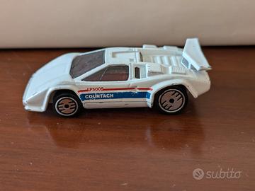 Lamborghini Countach LP500S  1/64