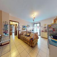 BILOCALE PIANO TERRA CON GIARDINO di 200MQ E BOX