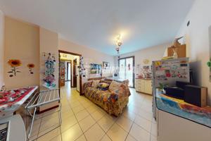 BILOCALE PIANO TERRA CON GIARDINO di 200MQ E BOX