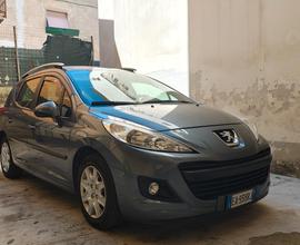 Peugeot 207 - 2010