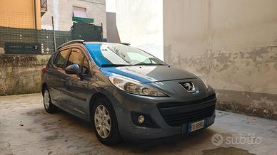 Peugeot 207 - 2010