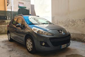 Peugeot 207 - 2010