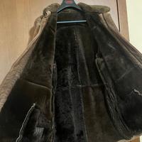 Montone  uomo colore cammello