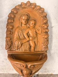 Antica Acquasantiera in Terracotta