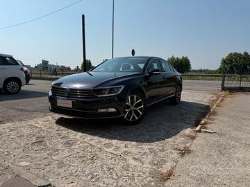 Volkswagen Passat 2.0 TDI SCR DSG Executive BMT