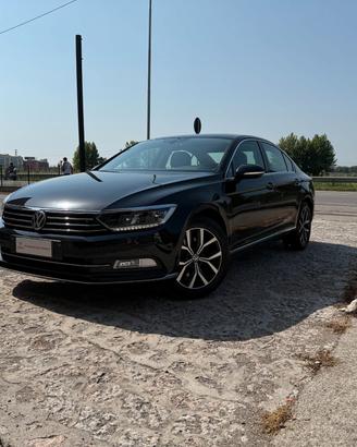 Volkswagen Passat 2.0 TDI SCR DSG Executive BMT