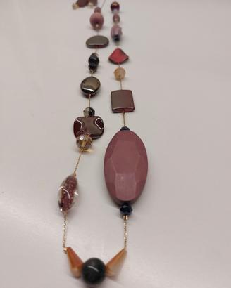 collana in legno e resina 