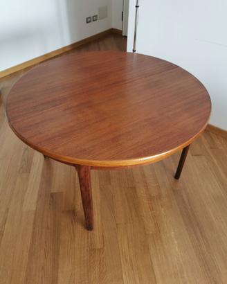 Tavolo originale design nordico '70 in teak