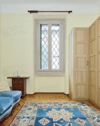 Villa di 200 m² con più di 5 locali a Milano