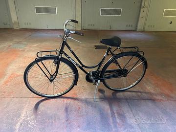 Bicicletta donna anni 60 marca Atala