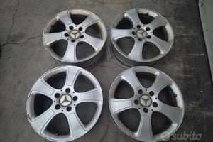 Cerchi In Lega Da 16" Per Mercedes Classe A W169