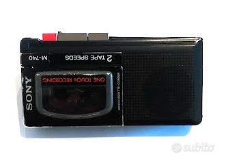 SONY MICROCASSETTE VOICE RECORDER (M-740)
