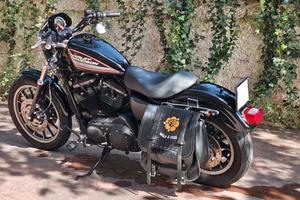 Harley Davidson 883 R