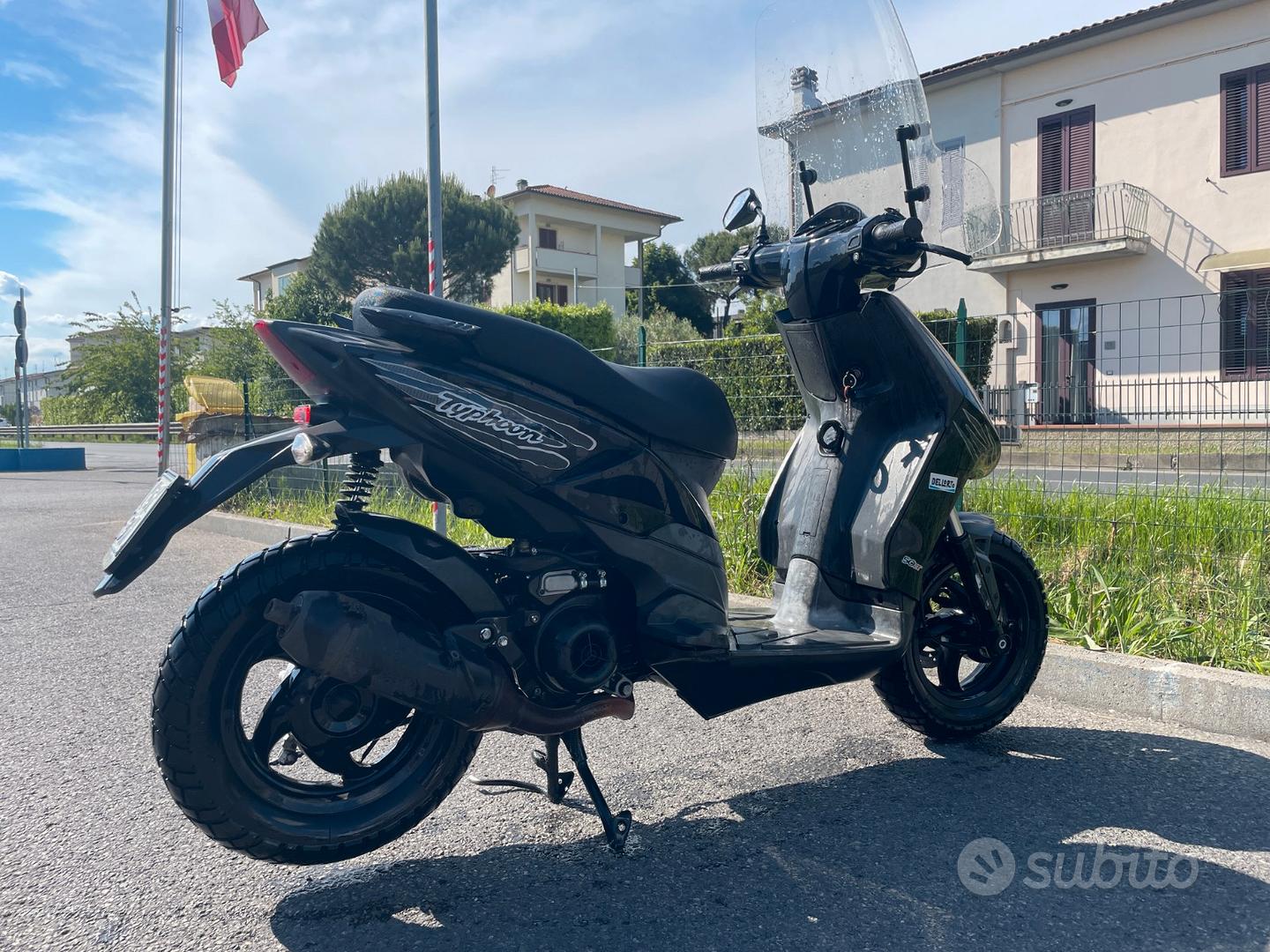 Piaggio Typhoon 50 2T 2015 Moto e Scooter In vendita a Firenze