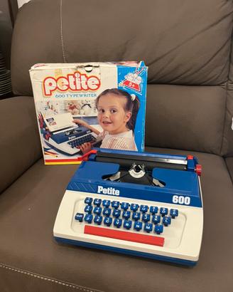 Macchina da scrivere Petite anni 90