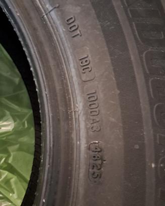 Treno 4 Pneumatici Nuovi Bridgestone Turanza 6