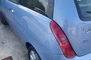 lancia ypsilon 2004 51kw diesel