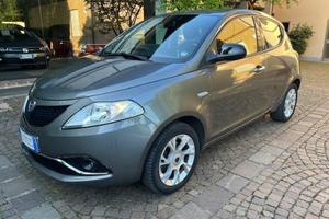 LANCIA Ypsilon 1.3 MJT 5 porte Neopatentati