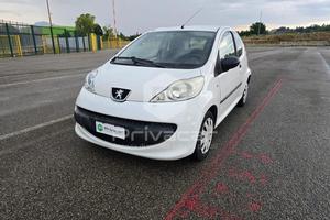 PEUGEOT 107 1.0 68CV 3p. Sweet Years