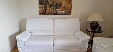 Coppia divani relax bianchi NUOVI