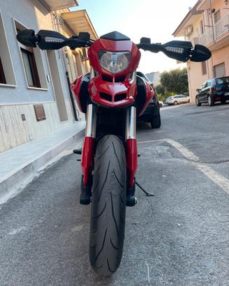 Ducati  Hypermotard 796