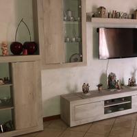 Parete attrezzata Tv