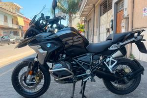 bmw gs 1250 ecxlusive  inusato