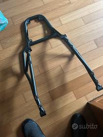 Maniglione posteriore Guzzi v 85 tt