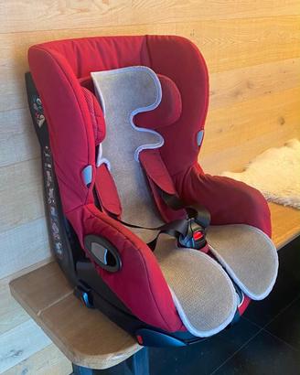Seggiolino Bebe’ Confort Axiss gr. 1 9-18 Kg.
