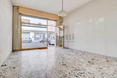 Negozio Vignola [N 1412VCG]