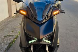 Yamaha X-Max 300 - 2024