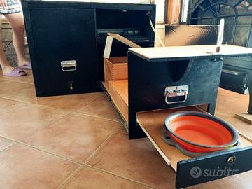 Camping box, camperizzazione auto, cucina da campo