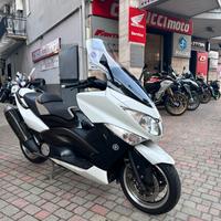 Yamaha t-max 500