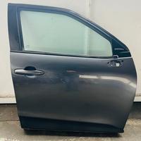 Porta anteriore destra Toyota Yaris Cross
