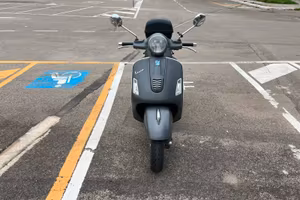 Vespa GTS Super 300