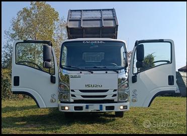 Isuzu ribaltabile 