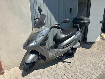 Scooter Dink 200 kymco