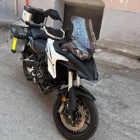 Qj Motor srt 700
