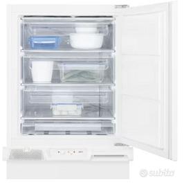 ELECTROLUX LYB2AE82S CONGELATORE VERTICALE INCASSO
