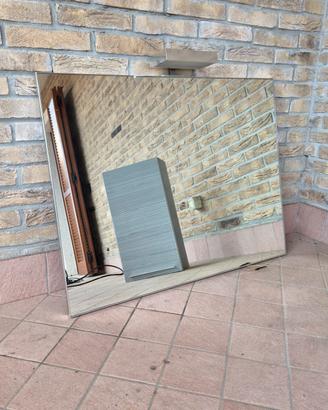 Specchio bagno moderno con luce