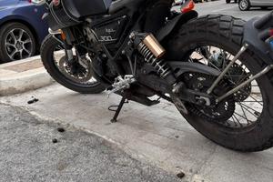 Moto fb Mondial hps 300