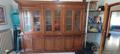 LIBRERIA INTERAMENTE IN LEGNO FATTA A MANO