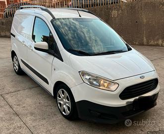 Ford transit courier